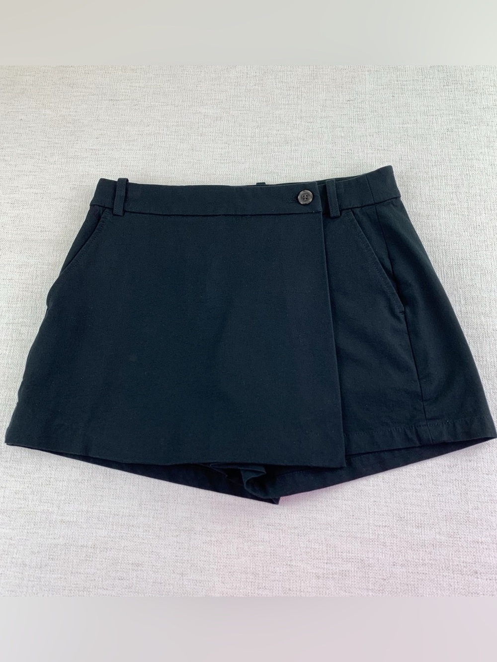 J Crew women's Wrap-front skort in bi-stretch cotton blend in black size 2